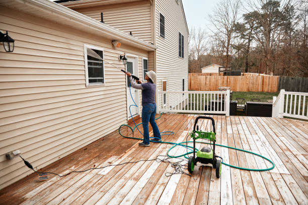 Best Deck Pressure Washing  in Lake Shastina, CA